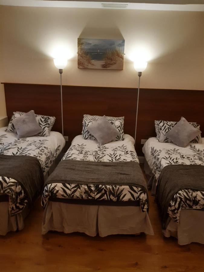 24 Beds In Carrick On Shannon Exteriör bild