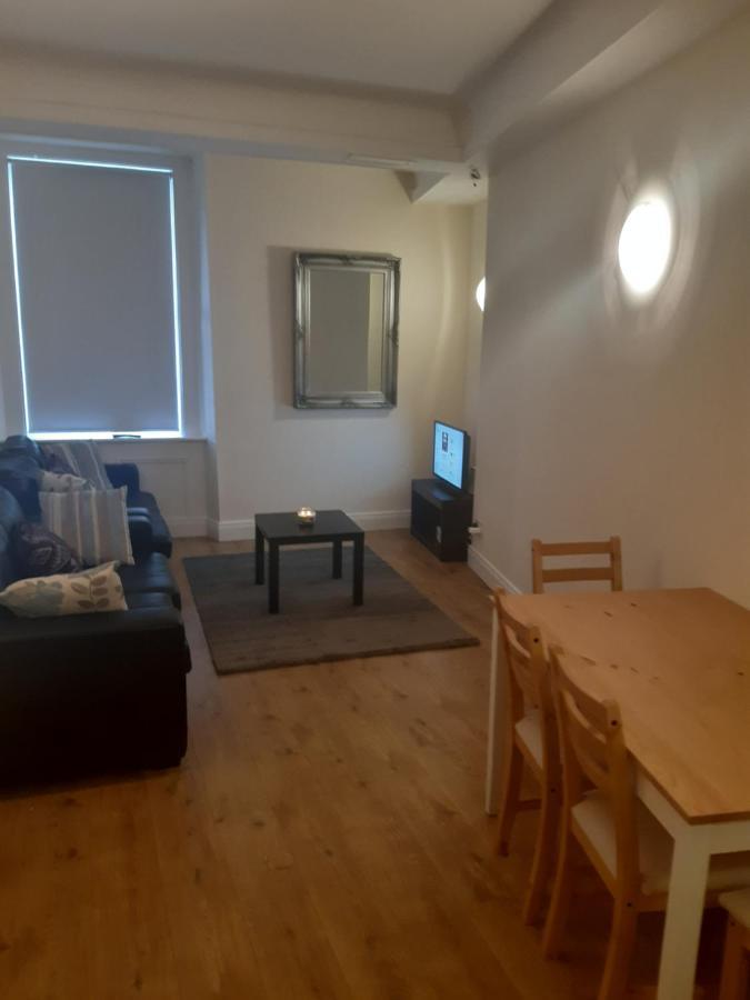24 Beds In Carrick On Shannon Exteriör bild