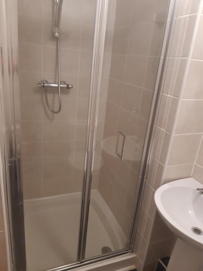 24 Beds In Carrick On Shannon Exteriör bild