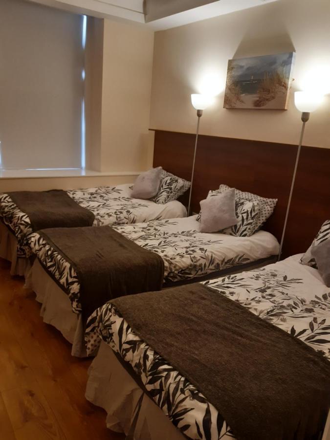 24 Beds In Carrick On Shannon Exteriör bild