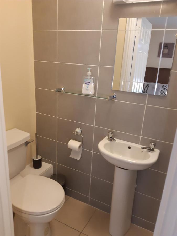 24 Beds In Carrick On Shannon Exteriör bild