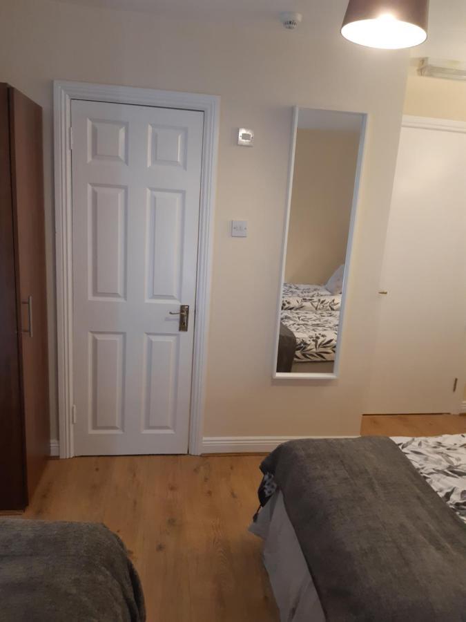 24 Beds In Carrick On Shannon Exteriör bild